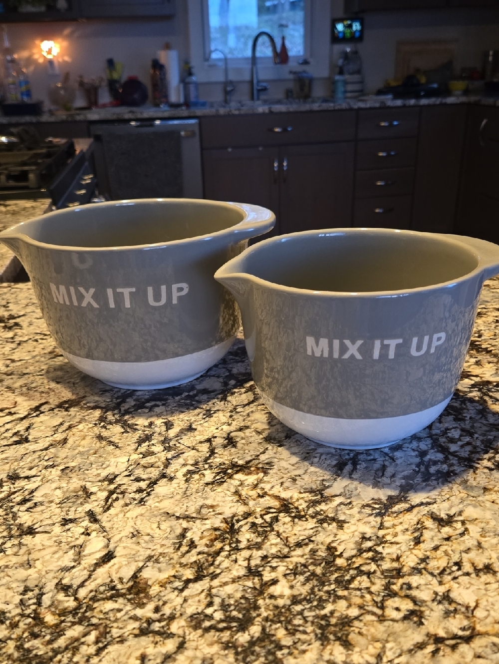 MASTERCLASS ▪︎ "Mix It Up" Gray /White Ceramic Mixing Bowls - Set of 2